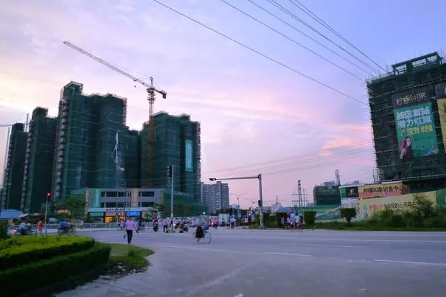 南翔路-红绿灯路口