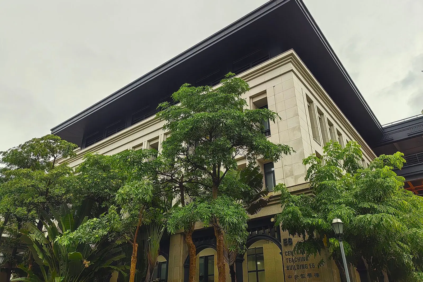 Central Teaching Building E6