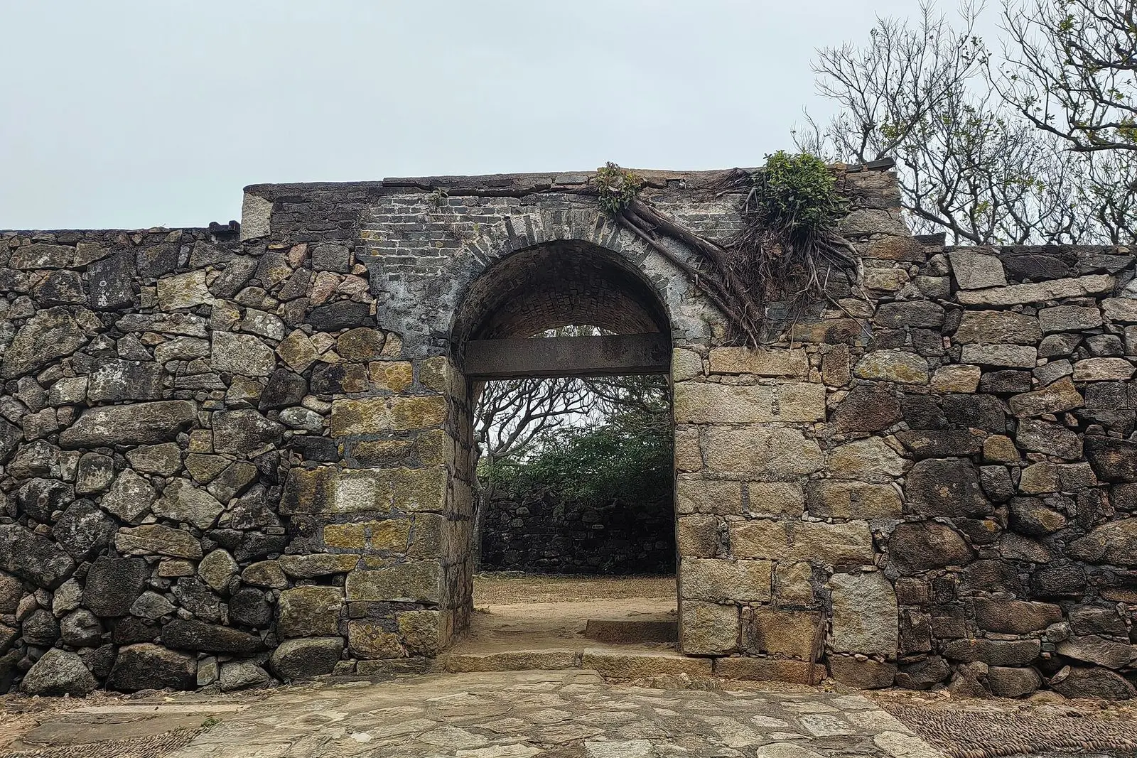 Gate of Dong’ao