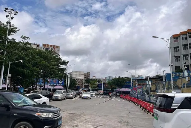 藤達路,位於珠海市金灣區的街道。