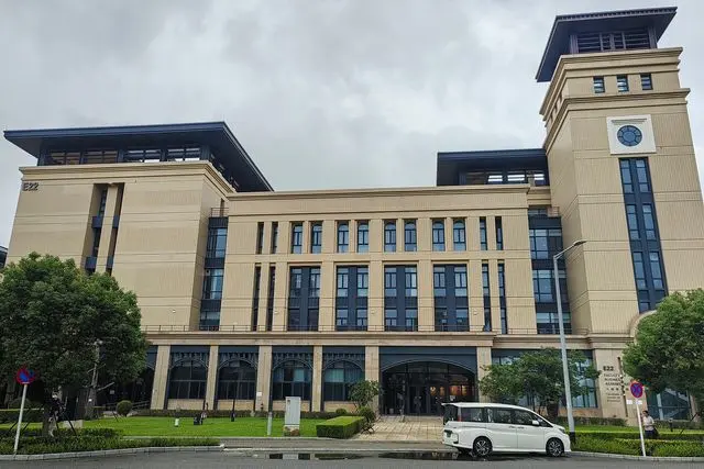 Faculty of Business Administration