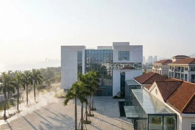 Hospital Oftalmológico C-MER Dennis Lam de Zhuhai (珠海希玛林顺潮眼科医院)