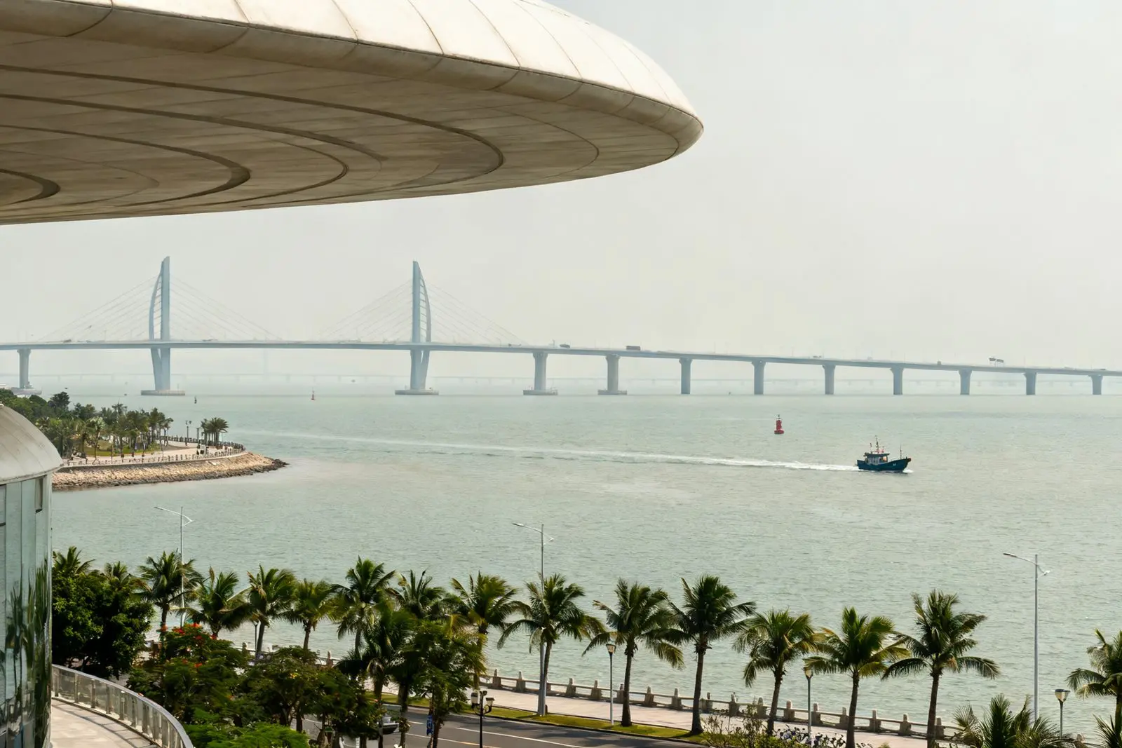 Mais de 82 mil pessoas circulam com segurança nas águas da Ponte HK-Zhuhai-Macau