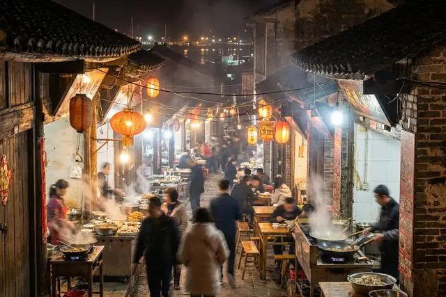 Mercado noturno da Chinatown (唐人街夜市)