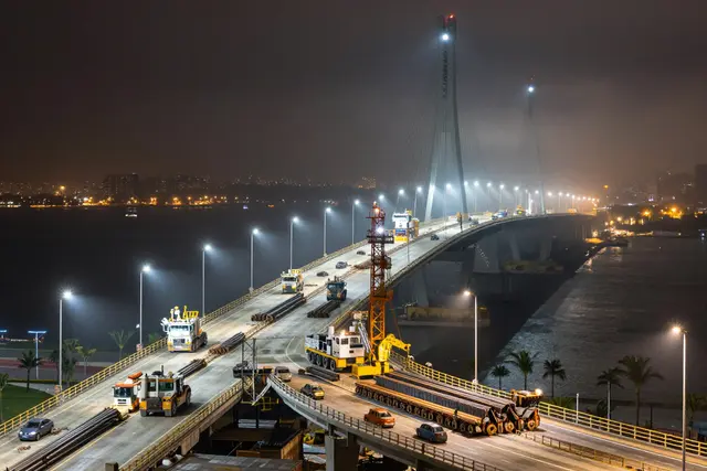 Nova via A3 em Macau conclui travessia da Ponte da Amizade