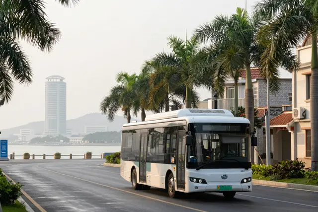Novas rotas e ajustes no sistema de ônibus gratuito entre Hengqin e Macau