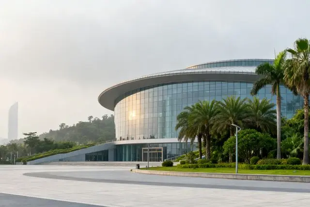 Novo centro de serviços de Zhuhai tem estrutura concluída e deve abrir em dezembro