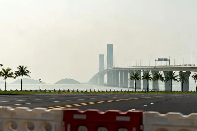 Obras na Zhuhai Avenue avançam e novas vias devem abrir ainda em janeiro