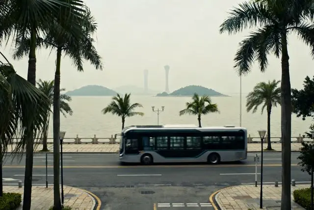 Ônibus gratuito liga fronteiras de Zhuhai aos principais shoppings