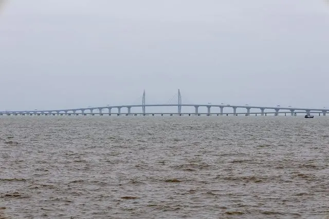 Porto de Jiuzhou (九洲港)