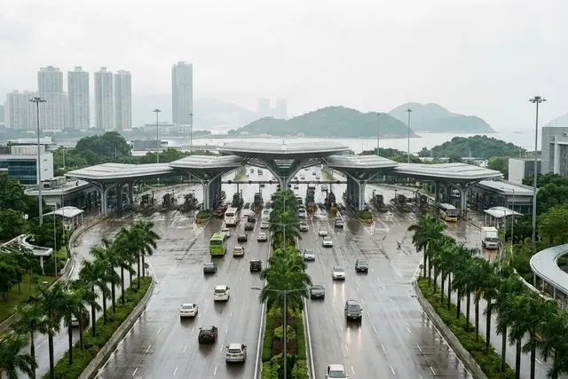 Quase 60% dos motoristas já usam sistema de reconhecimento facial na fronteira de Hengqin