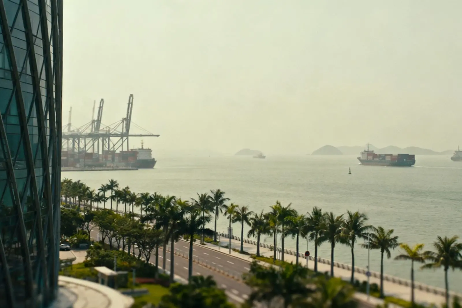 Rota direta de navios entre Zhuhai e Brasil estreia em abril