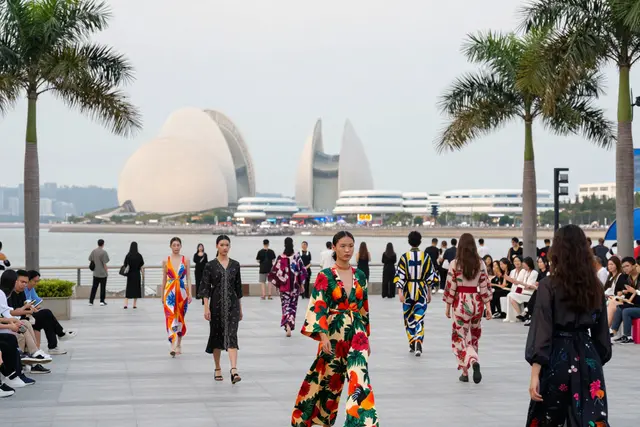 Semana de Moda de Zhuhai une tradição local e designers de Macau no palco do Theater M