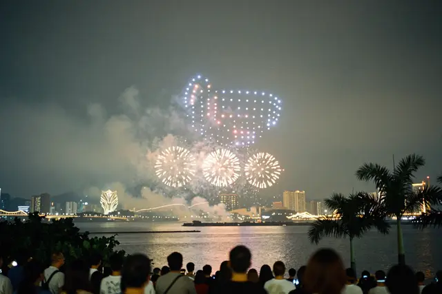 Última noite do show de drones e fogos em Macau terá 25 minutos