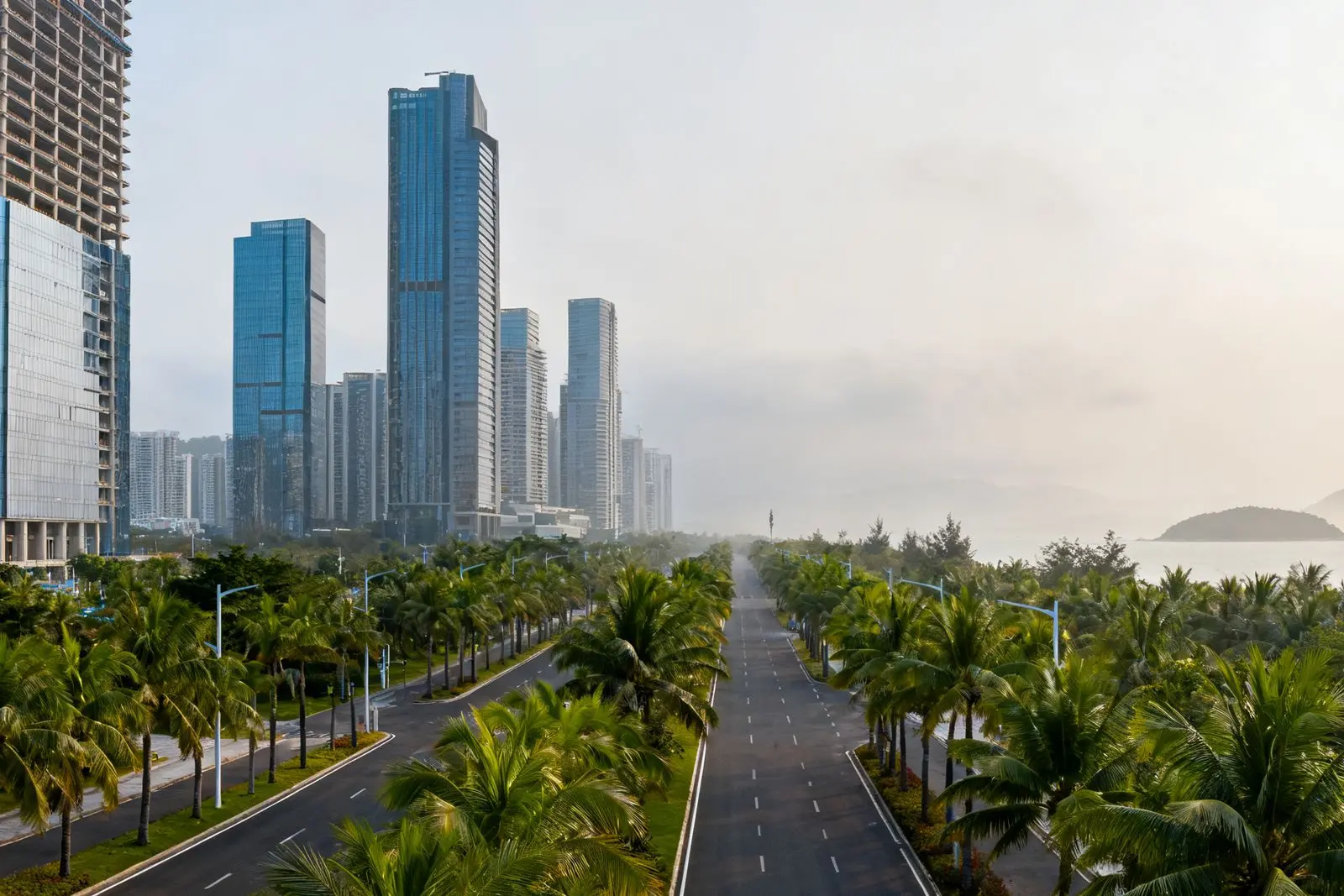 Zhuhai atrai talentos de universidades do interior da China com ofertas de estágio e salários competitivos