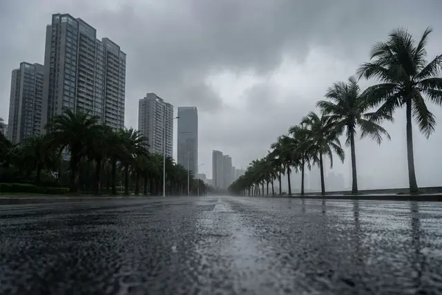 Zhuhai cria sistema de alerta para chuvas fortes antes da tempestade chegar