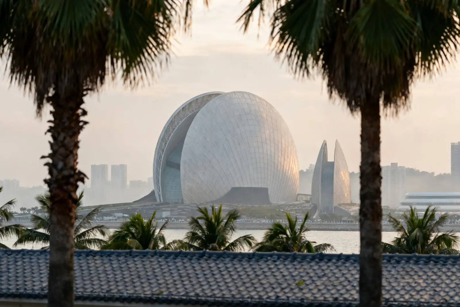 Zhuhai inaugura espaço de comédia e artes cênicas no centro cultural da cidade