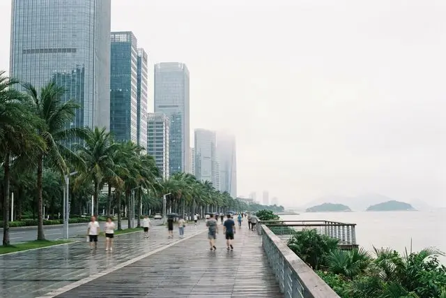Zhuhai intensifica fiscalização de alimentos e medicamentos em 2026
