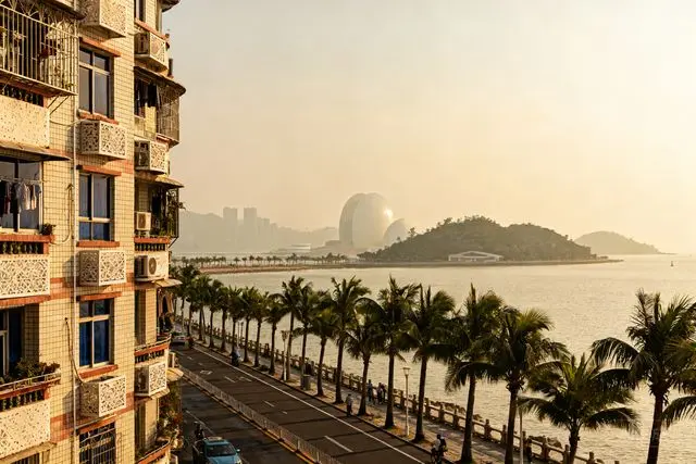 Zhuhai lança subsídio de até 200 mil yuan (cerca de 155 mil reais) para troca de elevadores antigos
