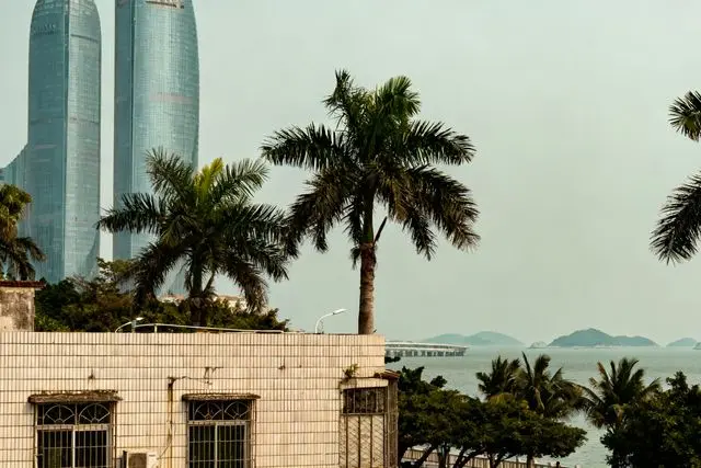 Zhuhai retoma grande feira de empregos com 10 mil vagas em tecnologia e indústria