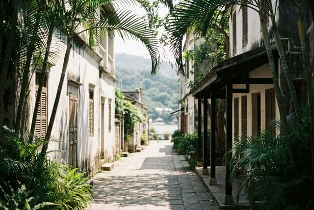 Zhuhai vira cenário de cinema neste verão: roteiros entre ruas antigas e praias